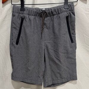 Old Navy boy’s gray casual shorts